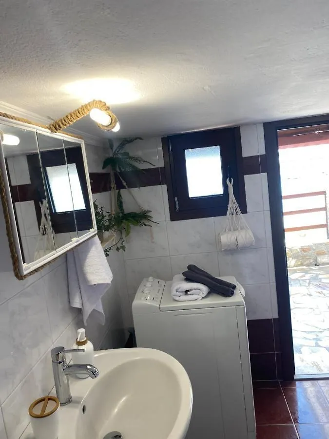 Aparthotel Irene Traditional Apartments Ammouliani