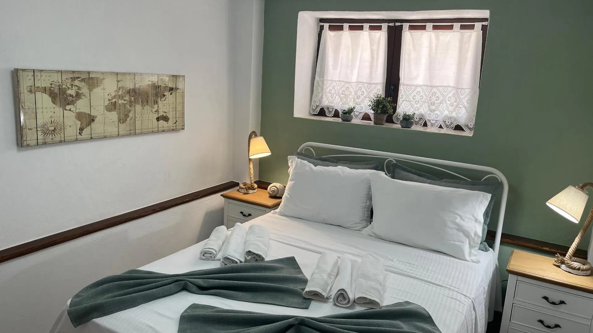 Irene Traditional Apartments Ammouliani 0*,